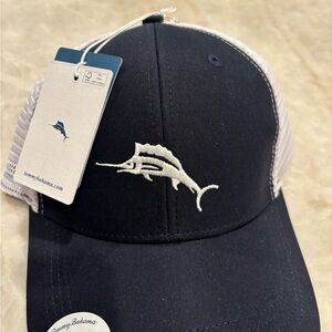 Tommy Bahama hat . One size fit all